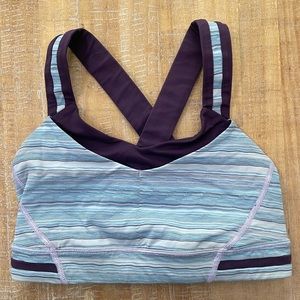 Lululemon stash n run bra size 4